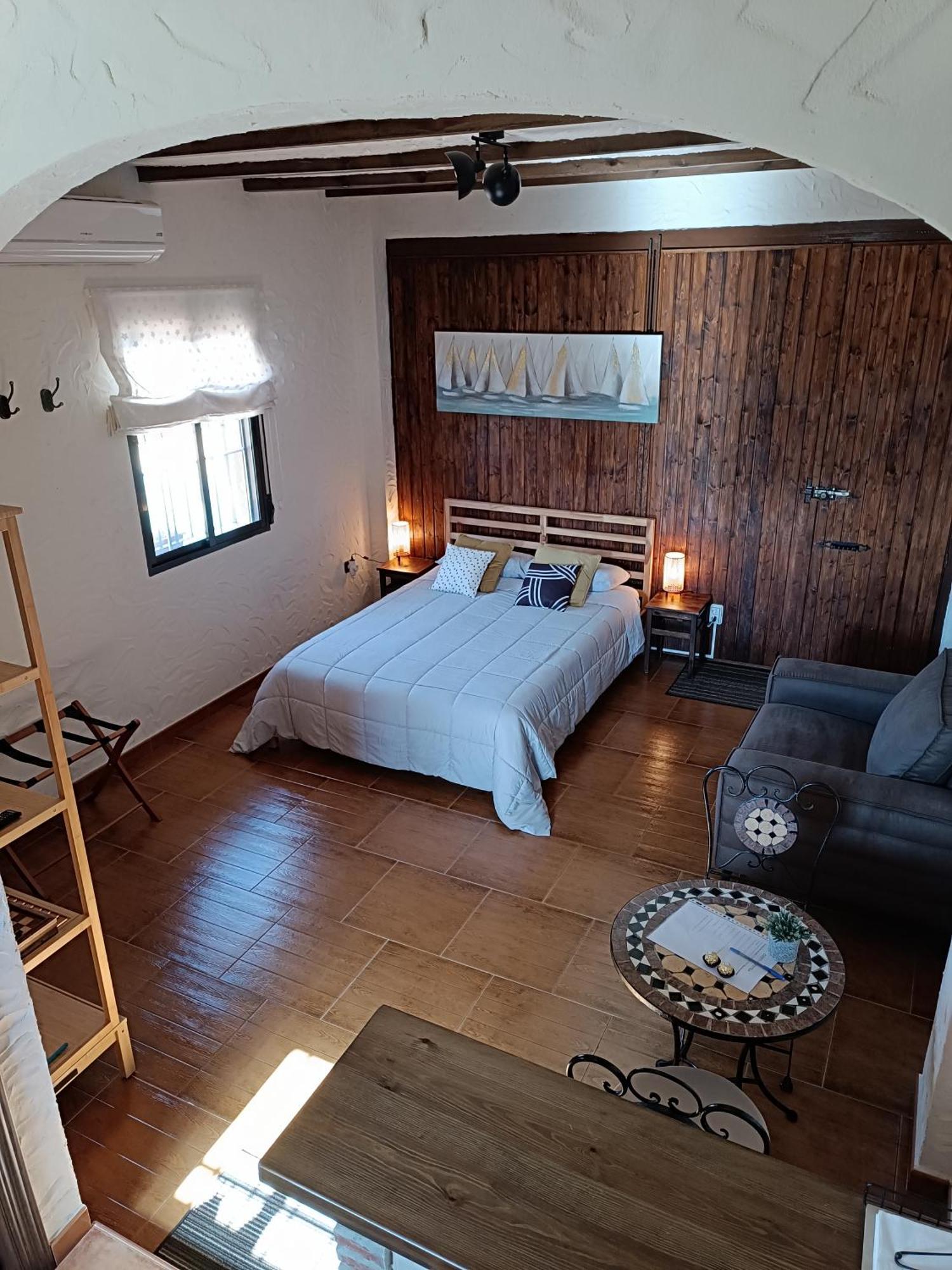 Cortijo Petra Bed & Breakfast Villanueva del Rosario ภายนอก รูปภาพ